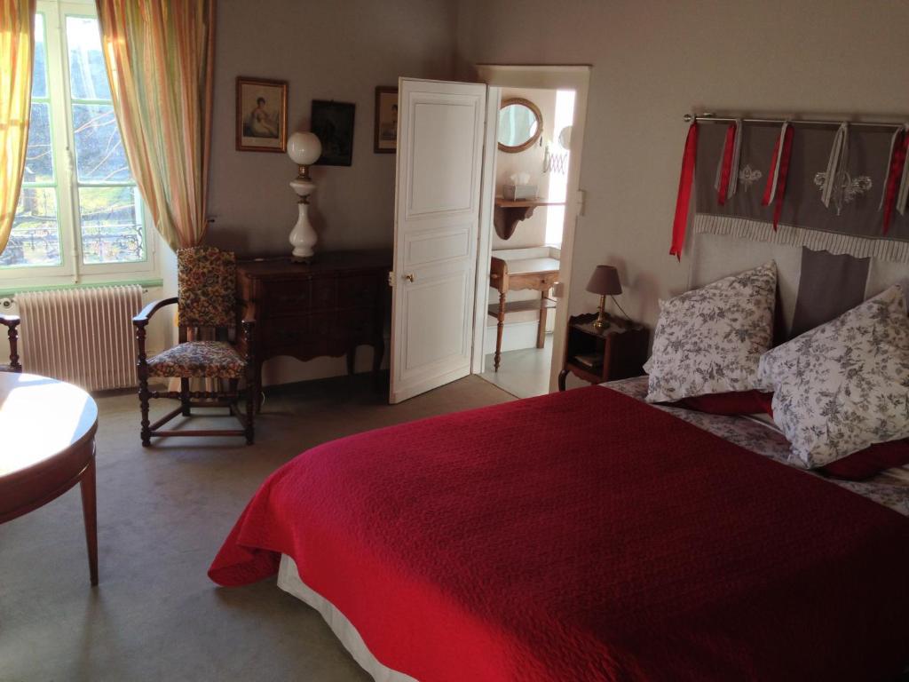 Domaine De Vilotte Bed and Breakfast Ardenais Kamer foto